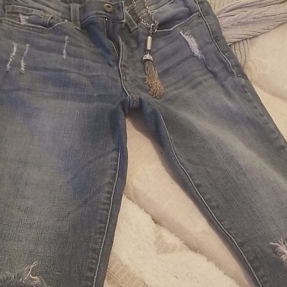 Jean's sneak peek - Picture 1 of 4